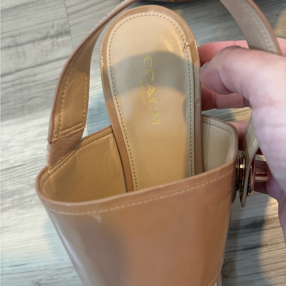 Coach Marla Slingback Nude, Patent leather Sandal Size 10 - Picture 4 of 7